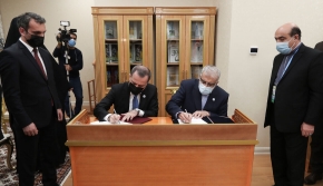 Iran, Turkmenistan and Azerbaijan sign gas swap deal