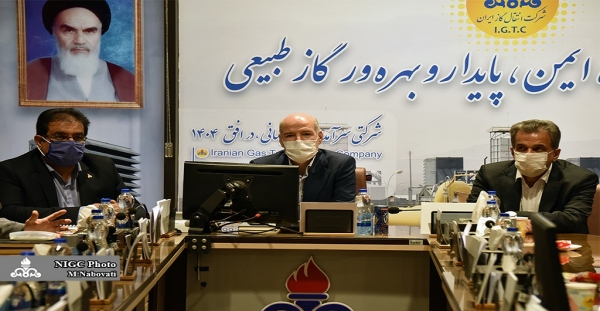مهندس تربتی در مراسم تودیع و معارفه سرپرست شرکت انتقال گاز ایران: تکریم و احترام به نیروی انسانی؛ تضمین کننده ارتقای کارشناسان لایق به مدیران آینده
